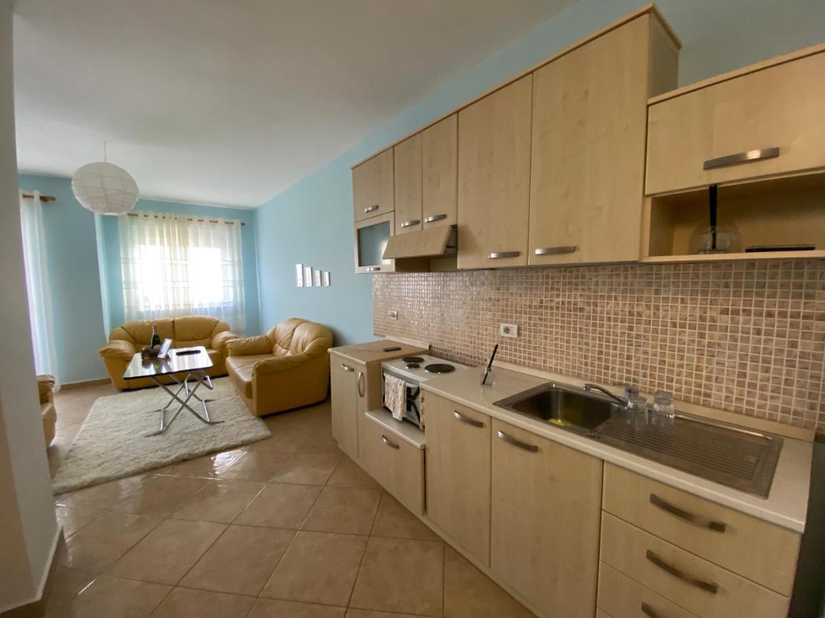 Seashell Apartment Дуррес Екстер'єр фото