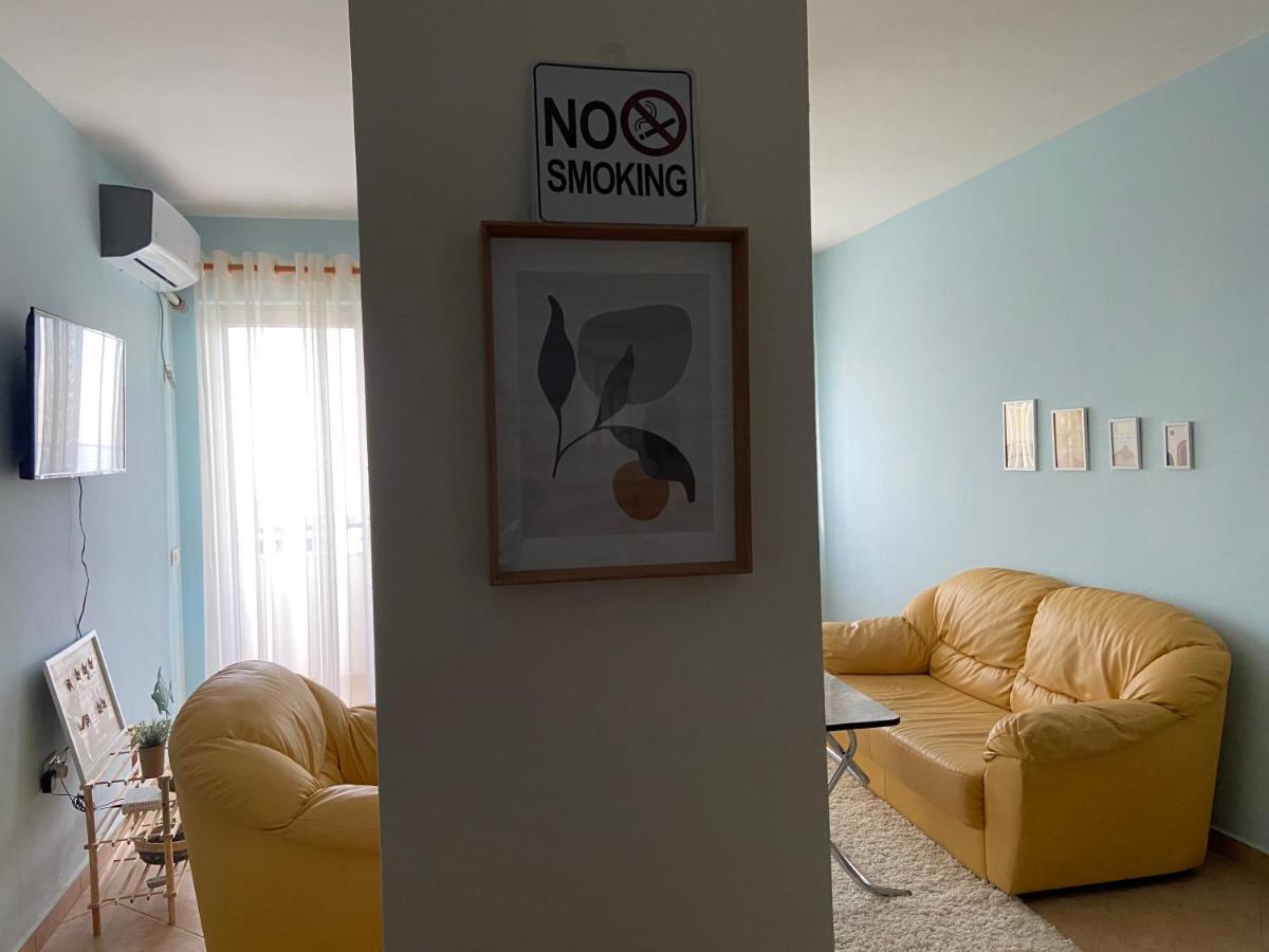 Seashell Apartment Дуррес Екстер'єр фото